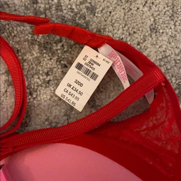 CUTE RED VICTORIA'S SECRET PUSH UP BRA (SIZE 32DD) - Picture 3 of 5